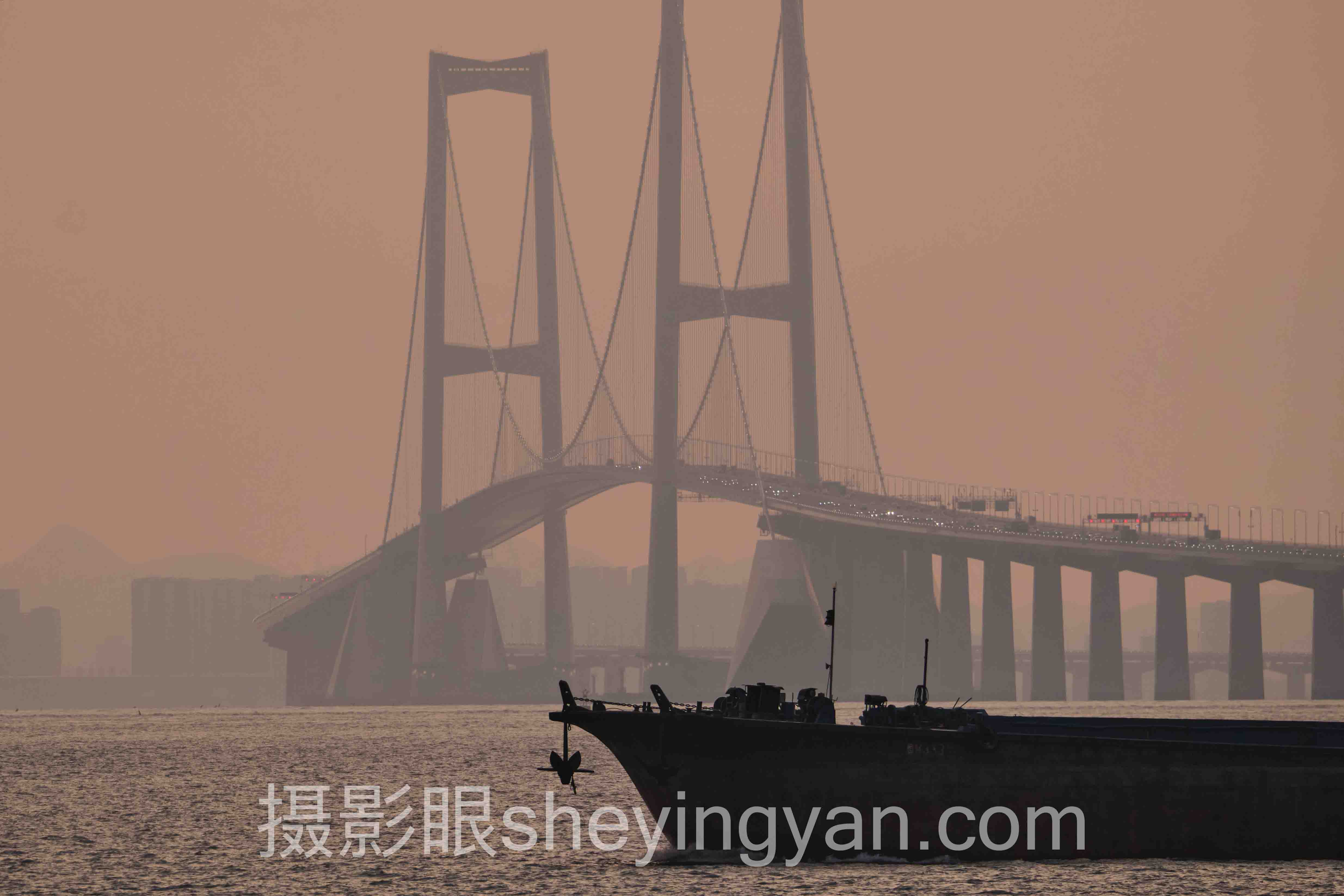 摄影构图技巧怎么做？5个摄影点评案例告诉你答案